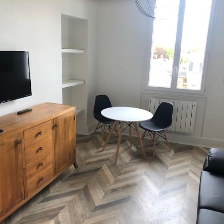 Superbe Appartement Independant En Centre Ville Vichy Exteriör bild